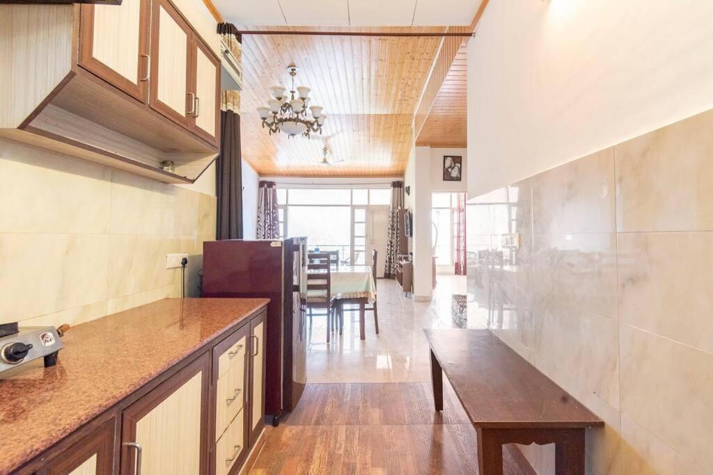 Kasauli Edge Apt With Balcony Buitenkant foto