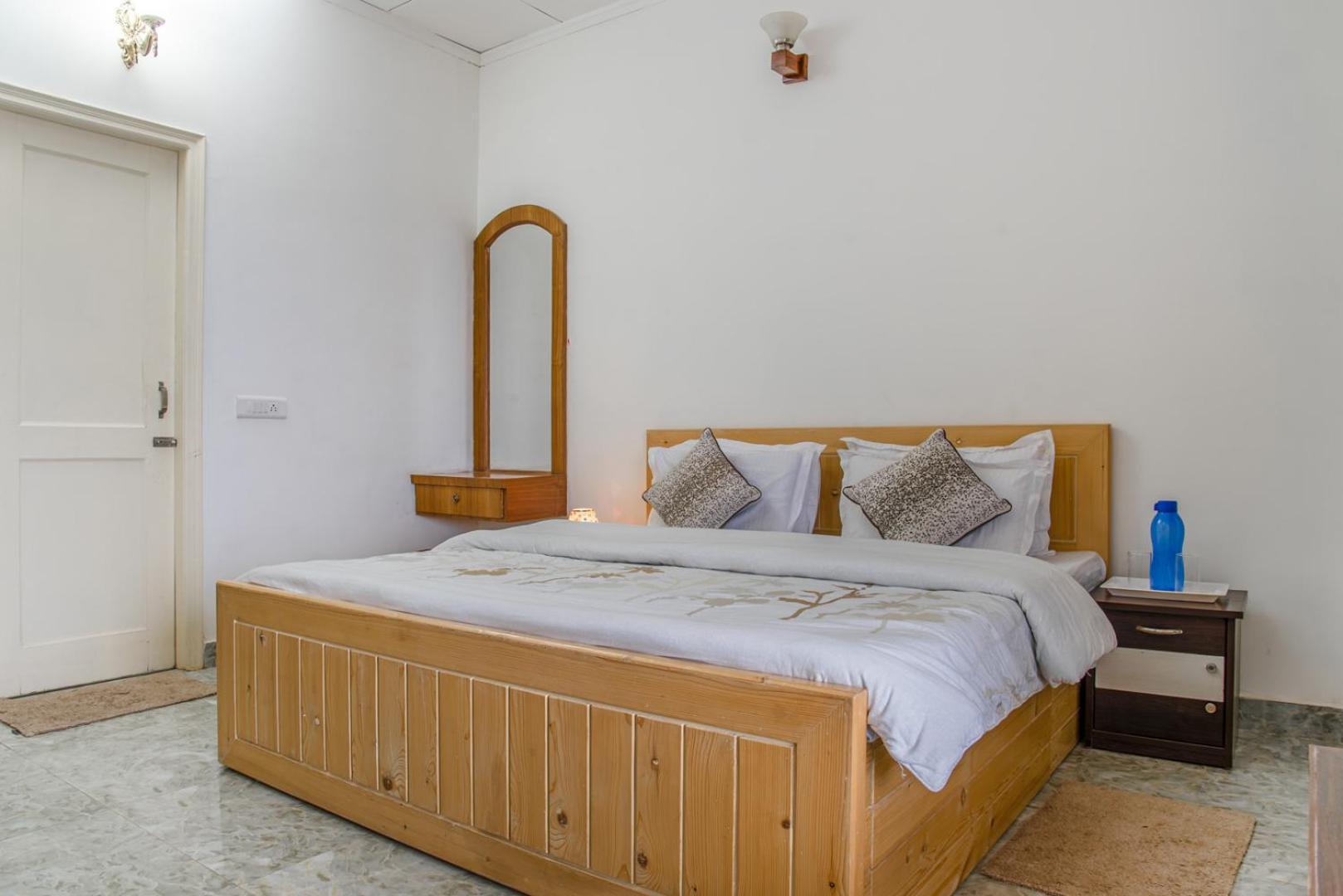 Kasauli Edge Apt With Balcony Buitenkant foto